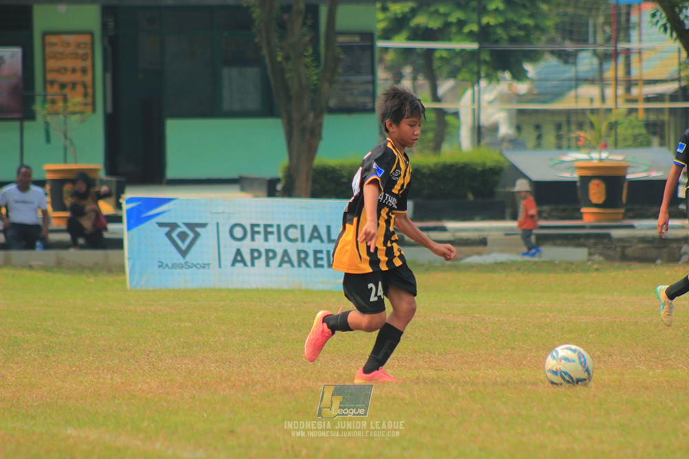 ijl u13 040726 satharlan fc vs maersa pararaider white
