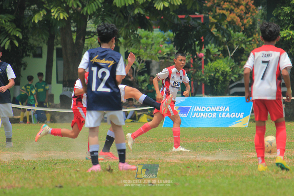 ijl u13 151125 isa marzuki bandriawan vs fff academy jakarta
