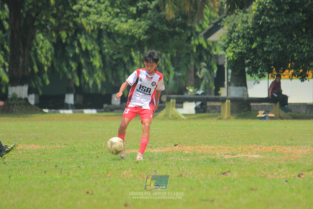 ijl u13 151125 isa marzuki bandriawan vs fff academy jakarta