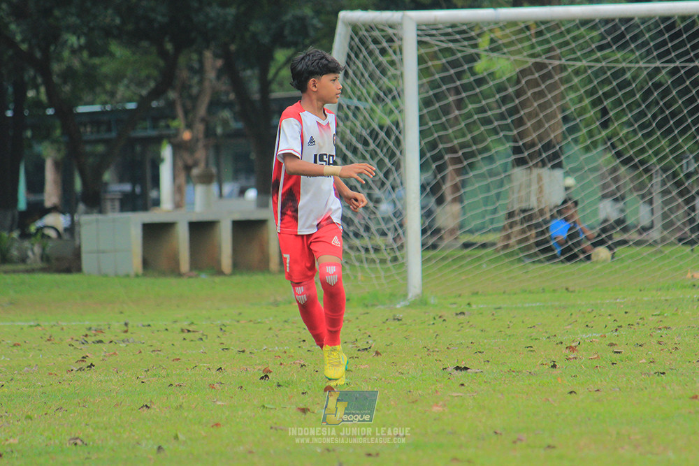 ijl u13 151125 isa marzuki bandriawan vs fff academy jakarta