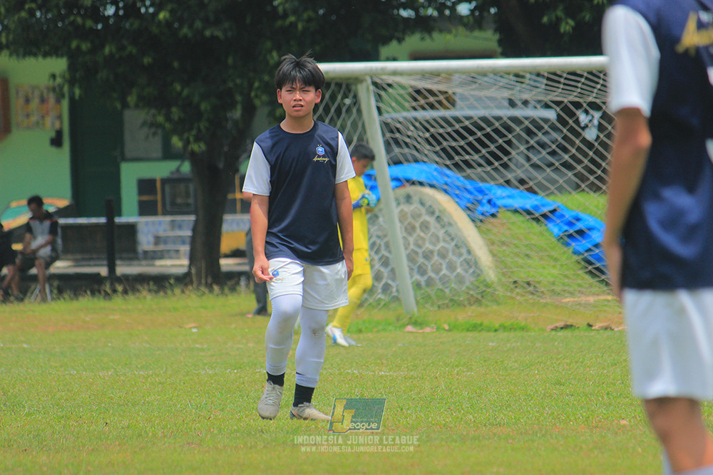 ijl u13 151125 isa marzuki bandriawan vs fff academy jakarta