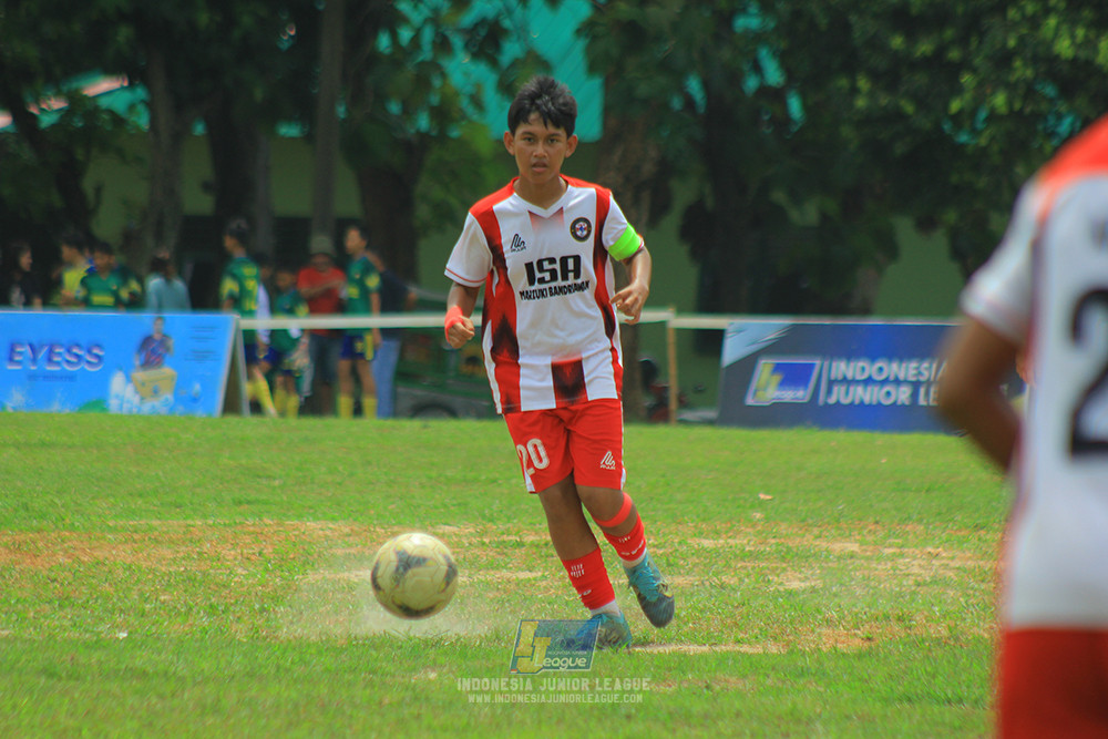 ijl u13 151125 isa marzuki bandriawan vs fff academy jakarta