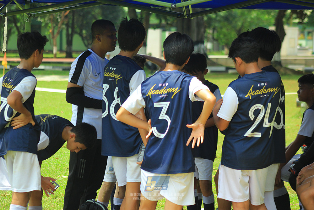 ijl u13 151125 isa marzuki bandriawan vs fff academy jakarta
