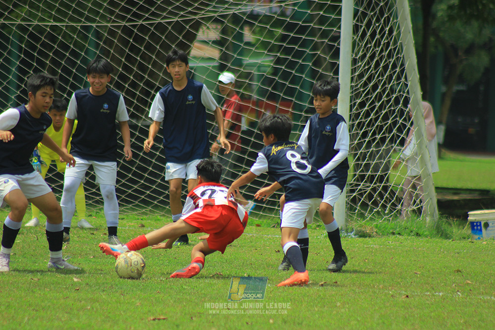 ijl u13 151125 isa marzuki bandriawan vs fff academy jakarta