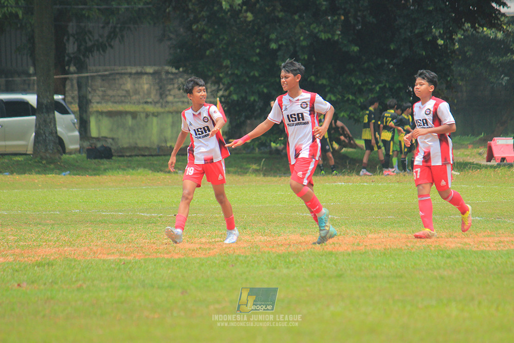 ijl u13 151125 isa marzuki bandriawan vs fff academy jakarta