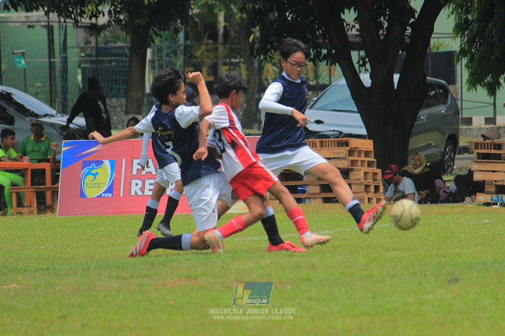 ijl u13 151125 isa marzuki bandriawan vs fff academy jakarta