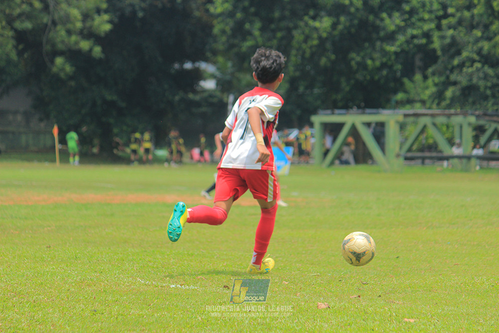 ijl u13 151125 isa marzuki bandriawan vs fff academy jakarta