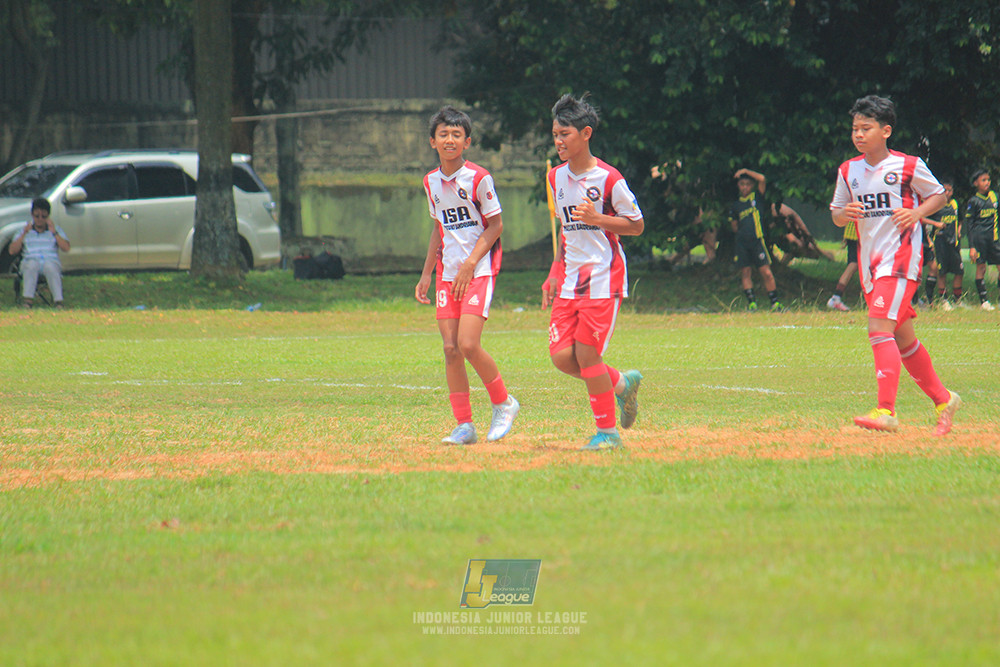 ijl u13 151125 isa marzuki bandriawan vs fff academy jakarta