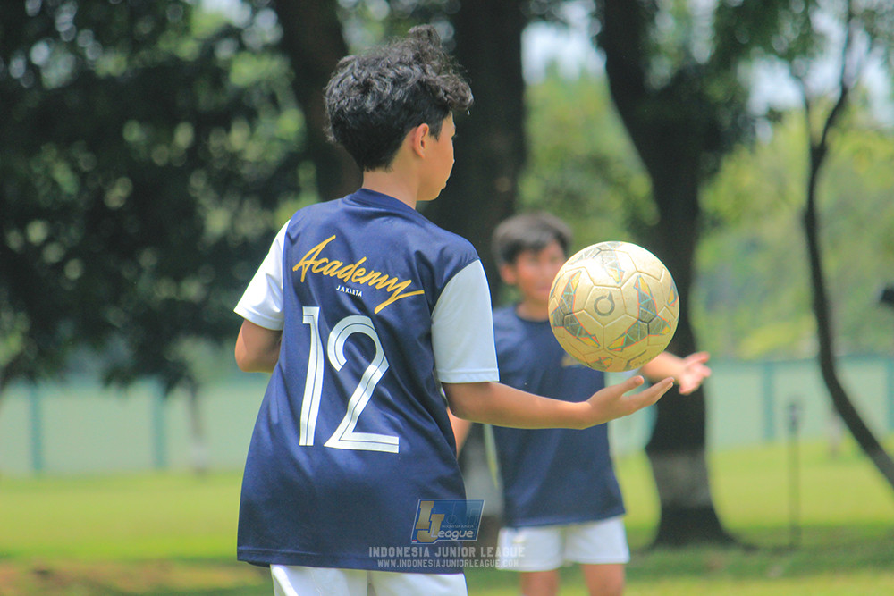 ijl u13 151125 isa marzuki bandriawan vs fff academy jakarta