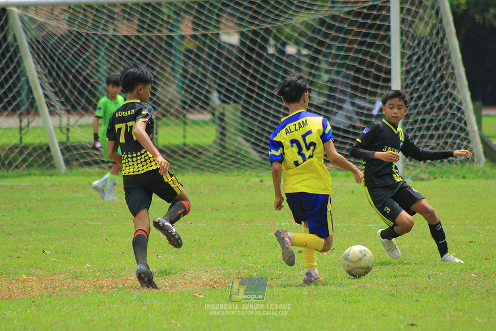 ijl u13 151125 jatiraraharja sukabumi vs brazillian soccer school lfa