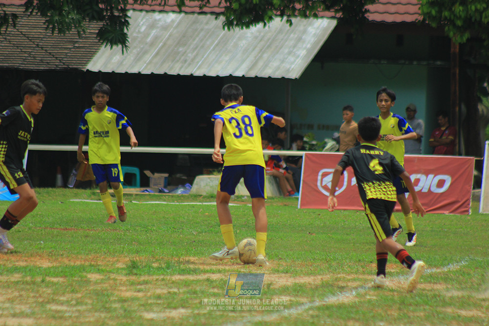 ijl u13 151125 jatiraraharja sukabumi vs brazillian soccer school lfa