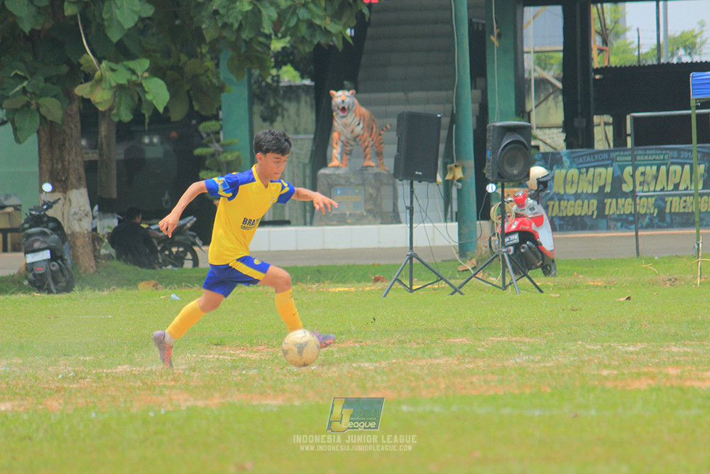 ijl u13 151125 jatiraraharja sukabumi vs brazillian soccer school lfa