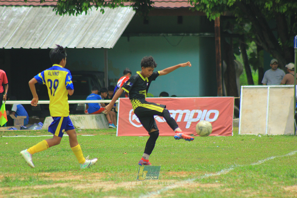 ijl u13 151125 jatiraraharja sukabumi vs brazillian soccer school lfa