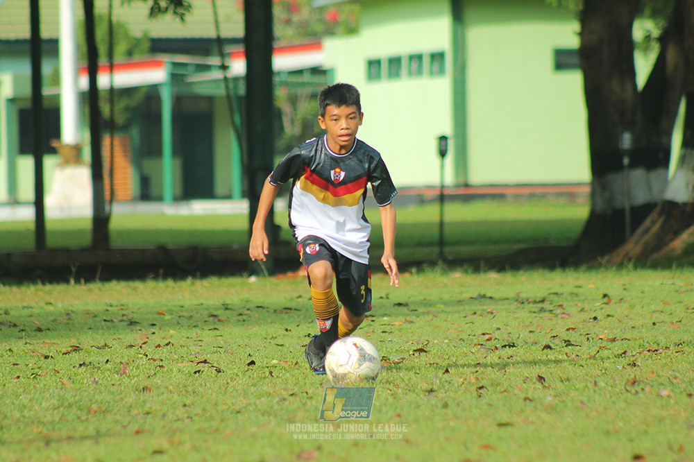 ijl u13 151125 newland fa vs generasi harry saputra 21