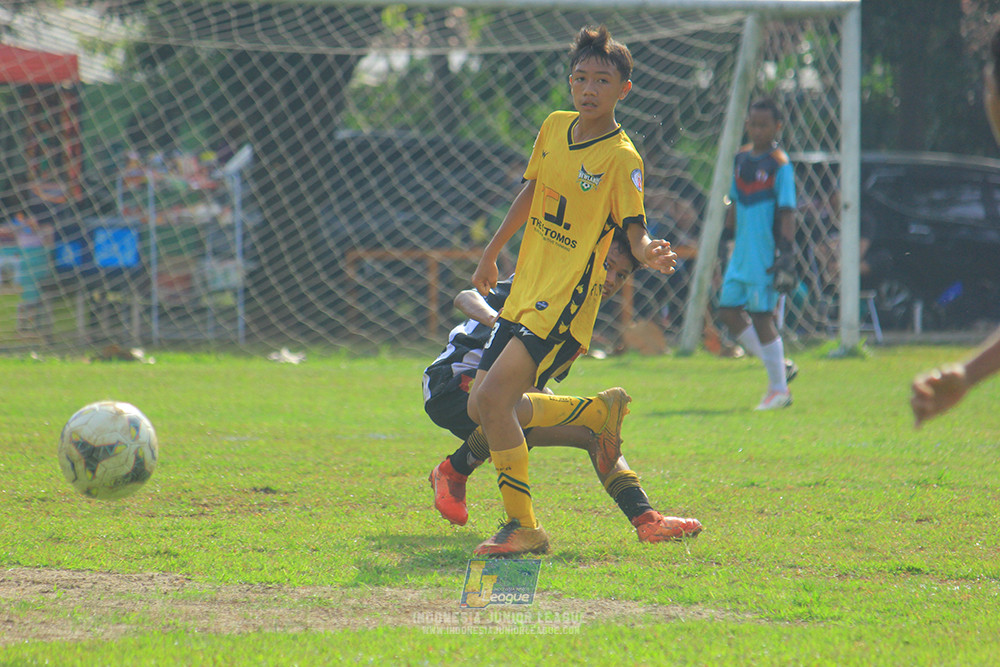ijl u13 151125 newland fa vs generasi harry saputra 21