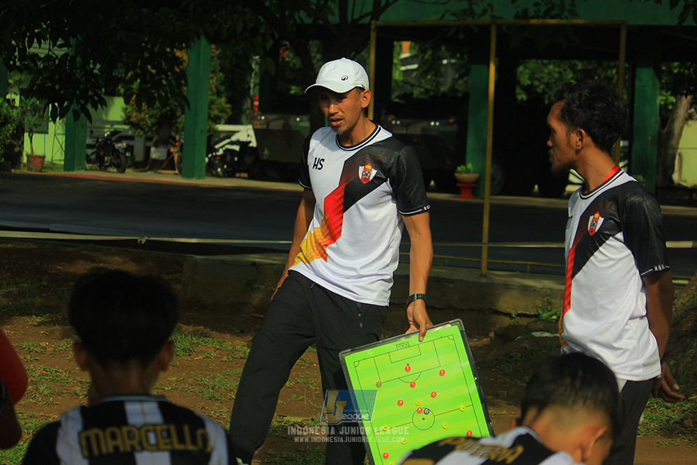 ijl u13 151125 newland fa vs generasi harry saputra 21