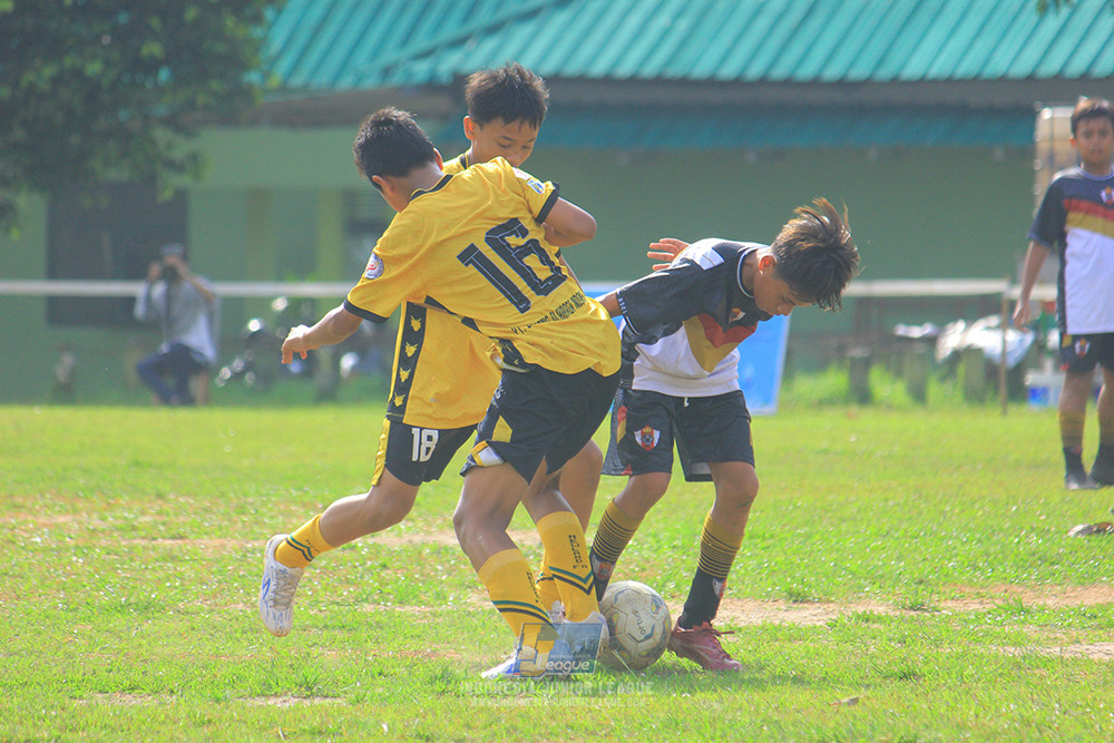 ijl u13 151125 newland fa vs generasi harry saputra 21