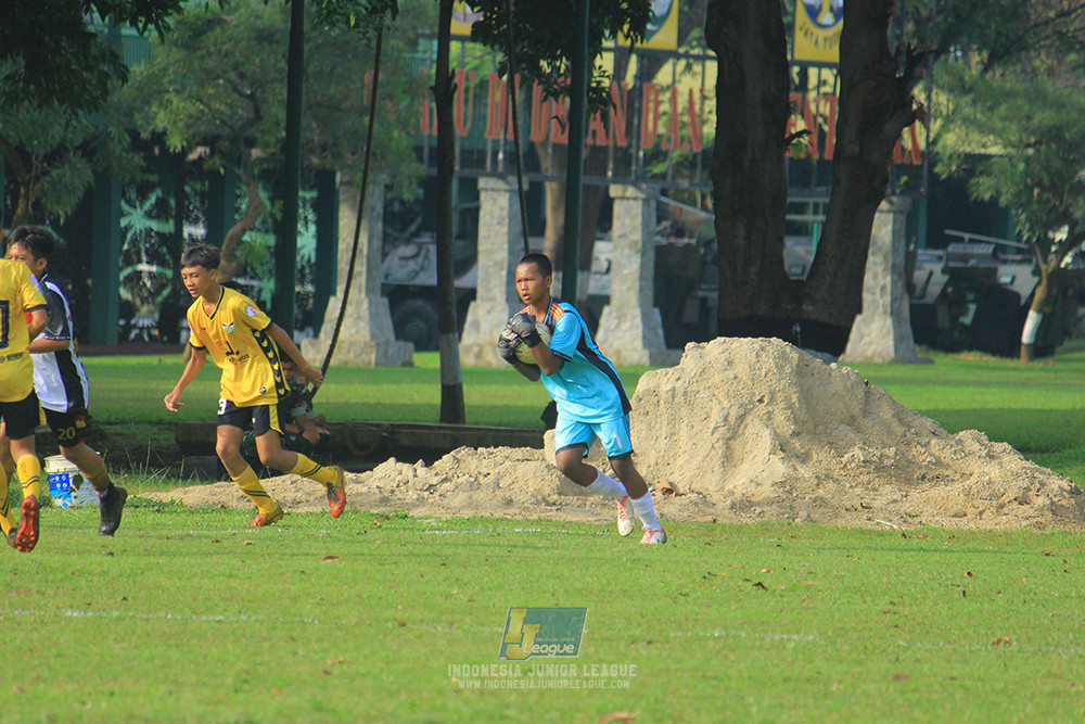 ijl u13 151125 newland fa vs generasi harry saputra 21