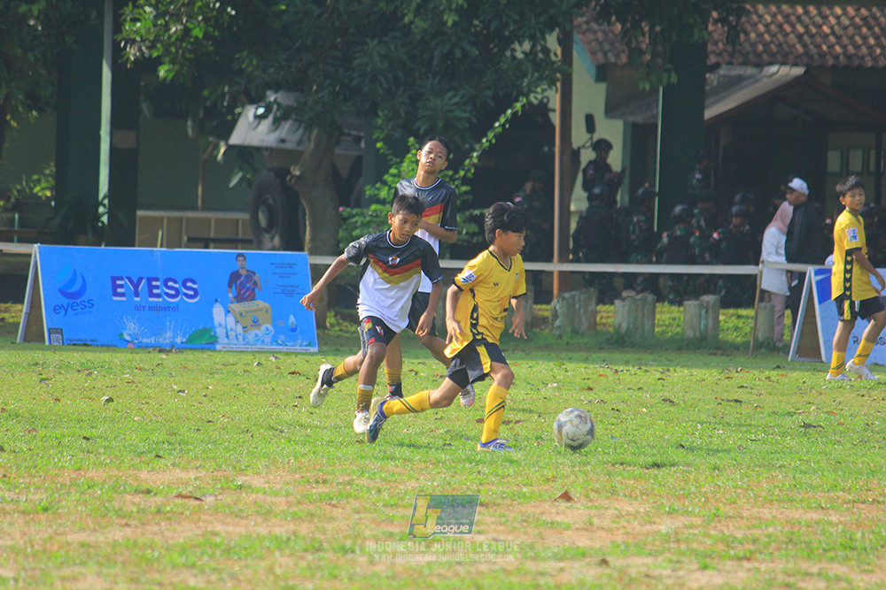 ijl u13 151125 newland fa vs generasi harry saputra 21