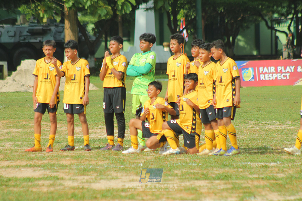 ijl u13 151125 newland fa vs generasi harry saputra 21