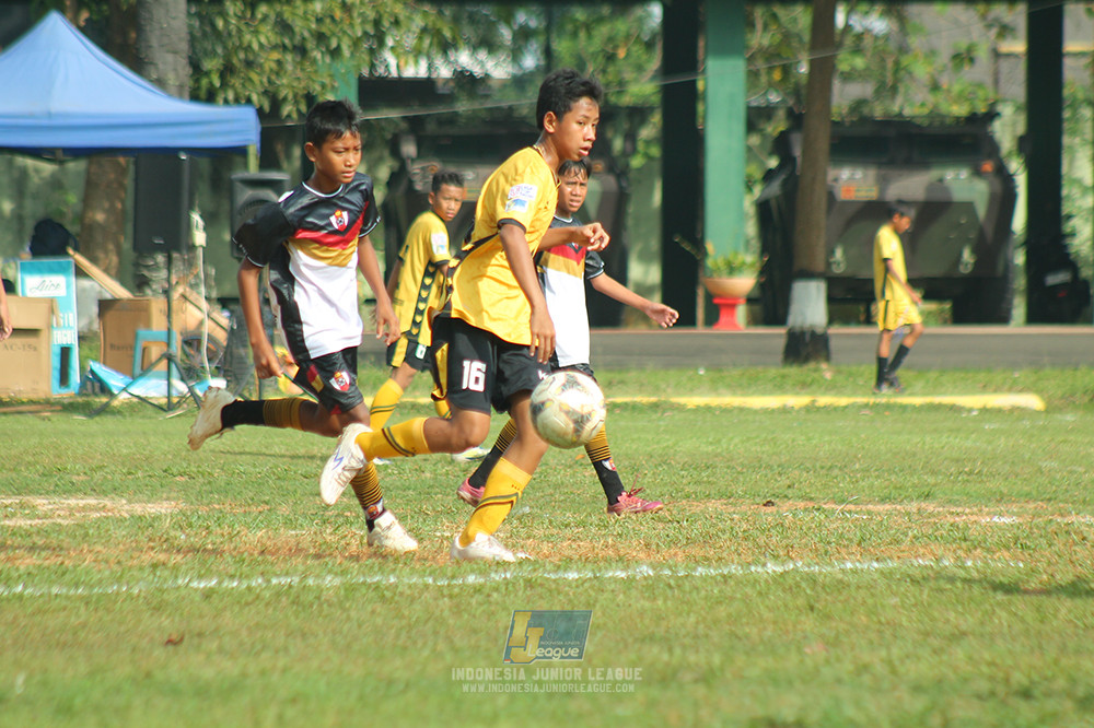 ijl u13 151125 newland fa vs generasi harry saputra 21