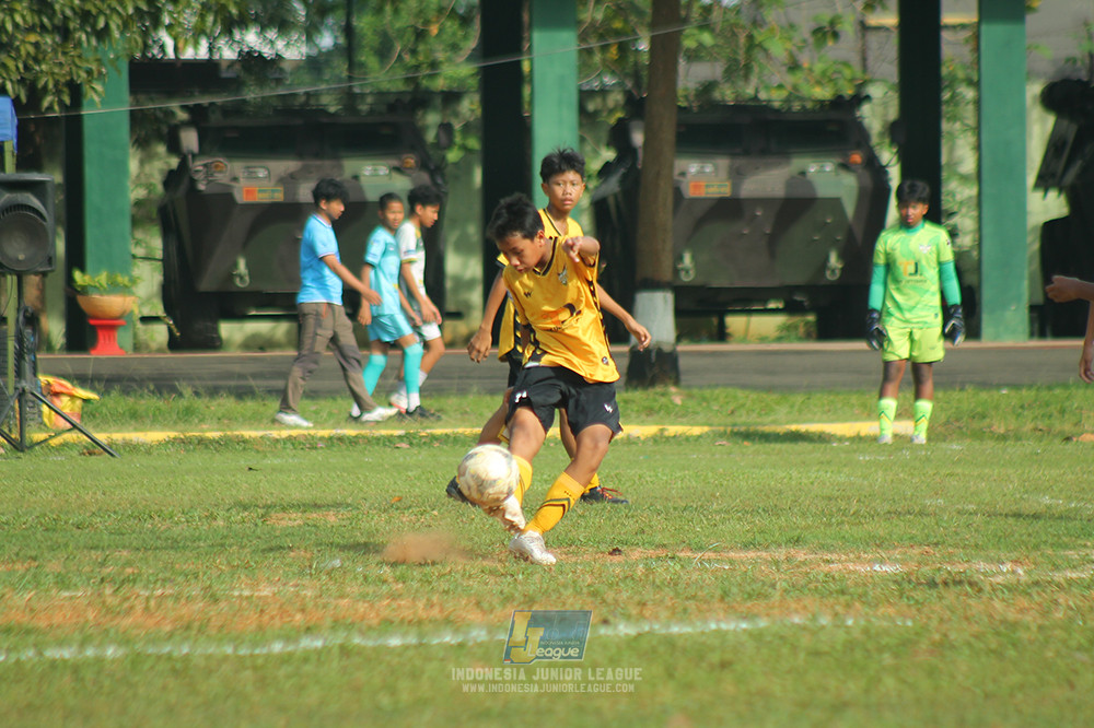 ijl u13 151125 newland fa vs generasi harry saputra 21