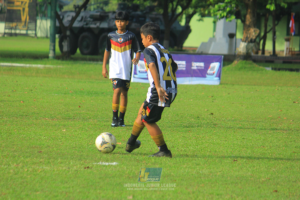 ijl u13 151125 newland fa vs generasi harry saputra 21