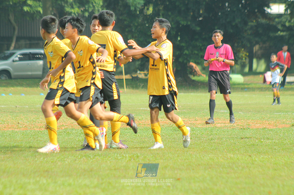 ijl u13 151125 newland fa vs generasi harry saputra 21