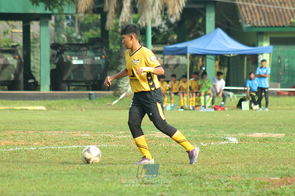 ijl u13 151125 newland fa vs generasi harry saputra 21