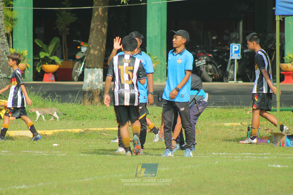 ijl u13 151125 newland fa vs generasi harry saputra 21