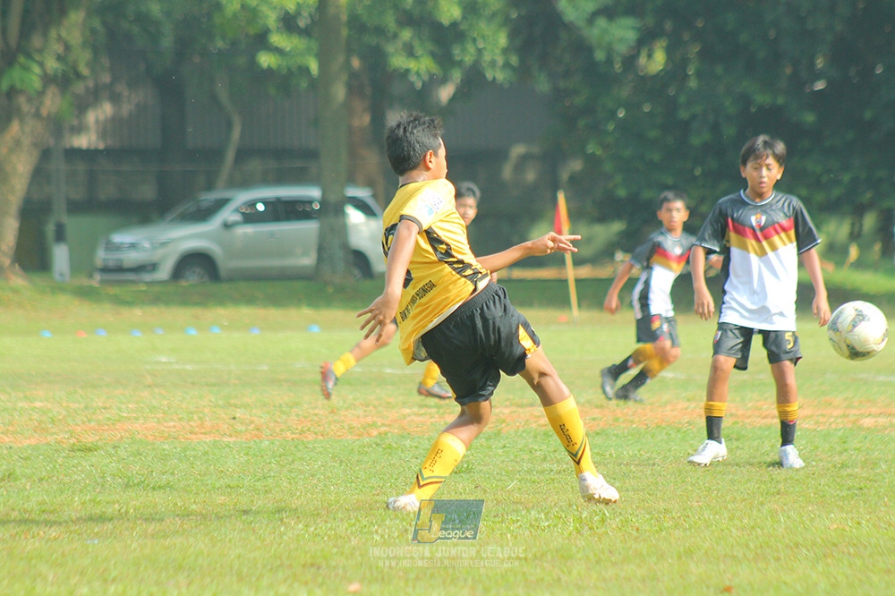 ijl u13 151125 newland fa vs generasi harry saputra 21