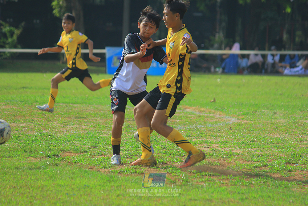 ijl u13 151125 newland fa vs generasi harry saputra 21