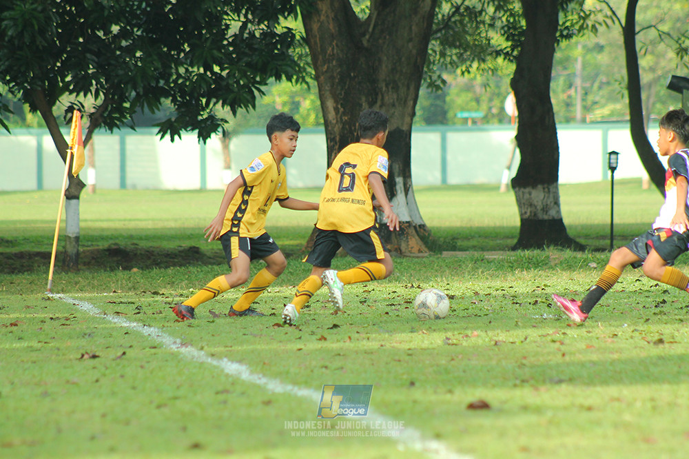 ijl u13 151125 newland fa vs generasi harry saputra 21