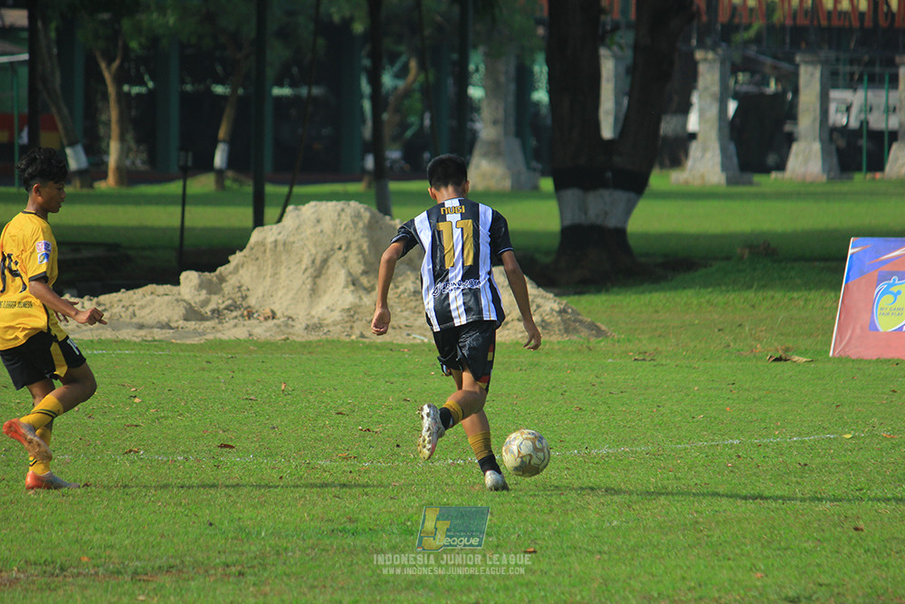 ijl u13 151125 newland fa vs generasi harry saputra 21