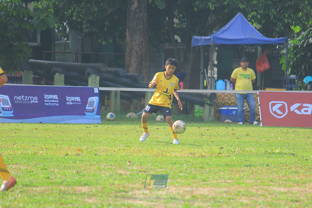 ijl u13 151125 newland fa vs generasi harry saputra 21
