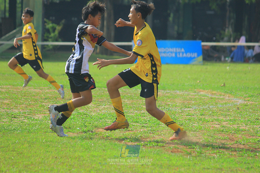 ijl u13 151125 newland fa vs generasi harry saputra 21