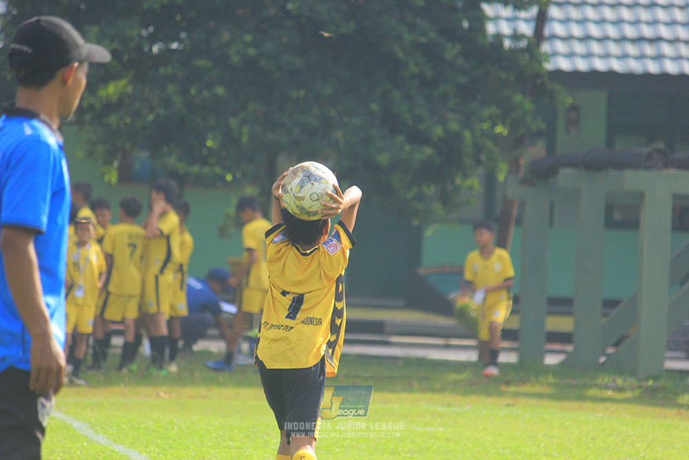 ijl u13 151125 newland fa vs generasi harry saputra 21