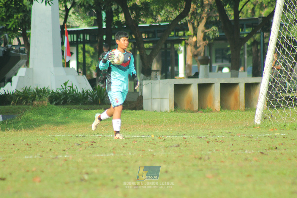 ijl u13 151125 newland fa vs generasi harry saputra 21