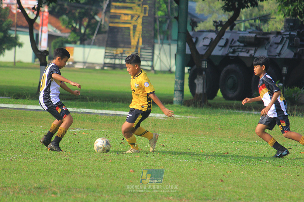 ijl u13 151125 newland fa vs generasi harry saputra 21