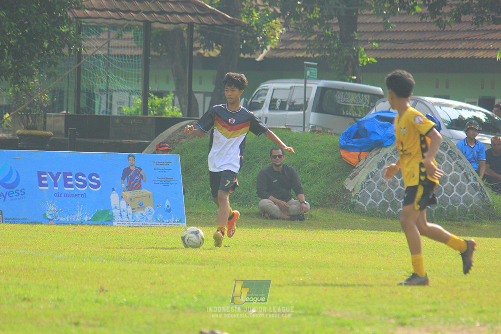 ijl u13 151125 newland fa vs generasi harry saputra 21