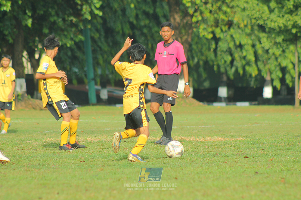 ijl u13 151125 newland fa vs generasi harry saputra 21