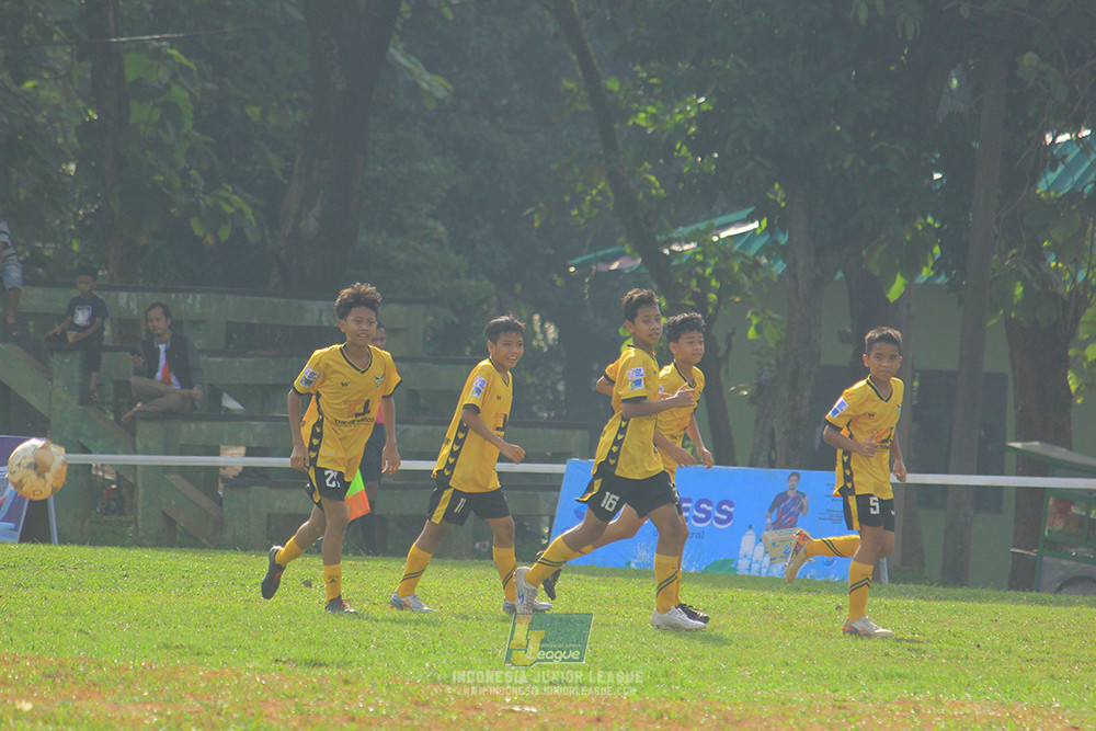 ijl u13 151125 newland fa vs generasi harry saputra 21