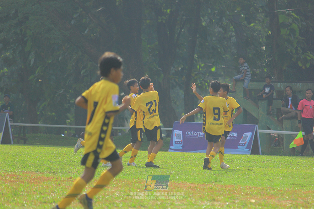ijl u13 151125 newland fa vs generasi harry saputra 21