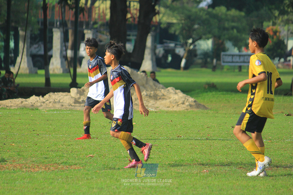 ijl u13 151125 newland fa vs generasi harry saputra 21