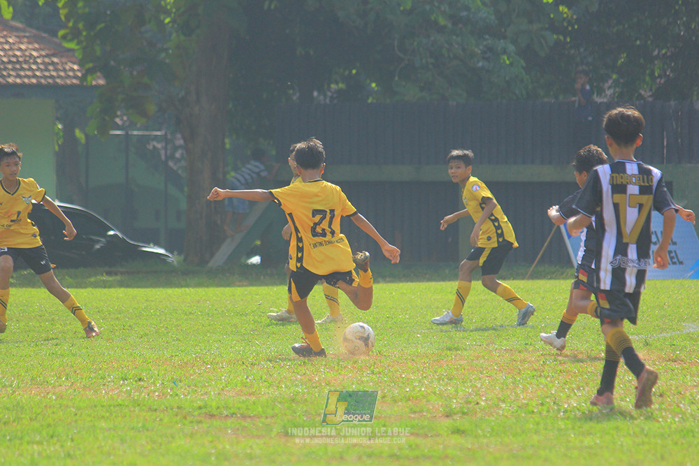 ijl u13 151125 newland fa vs generasi harry saputra 21