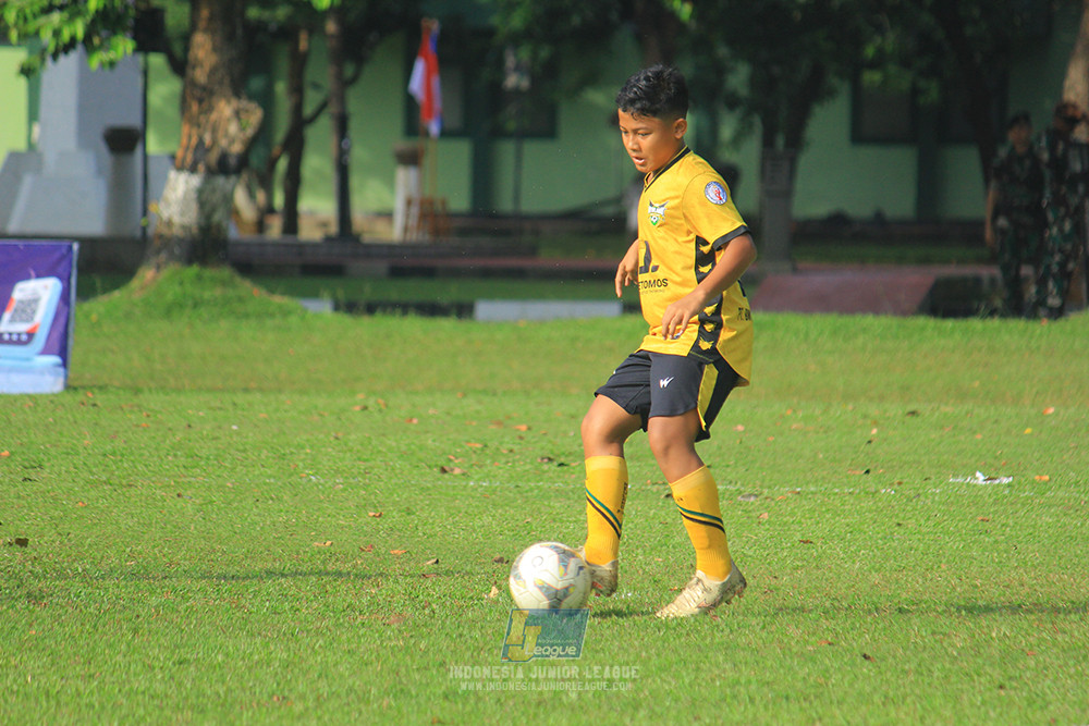 ijl u13 151125 newland fa vs generasi harry saputra 21