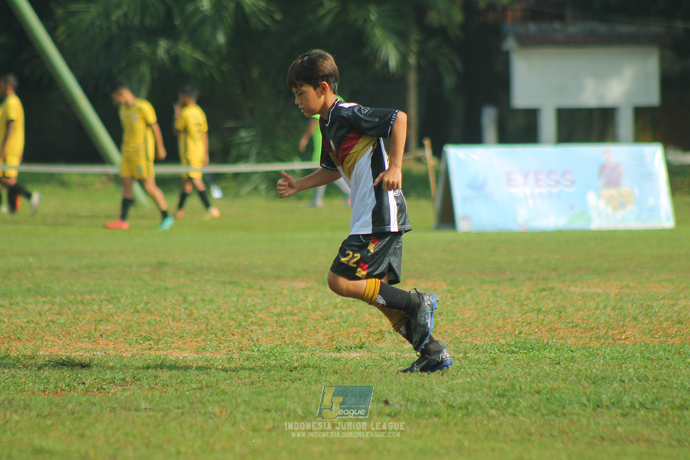 ijl u13 151125 newland fa vs generasi harry saputra 21