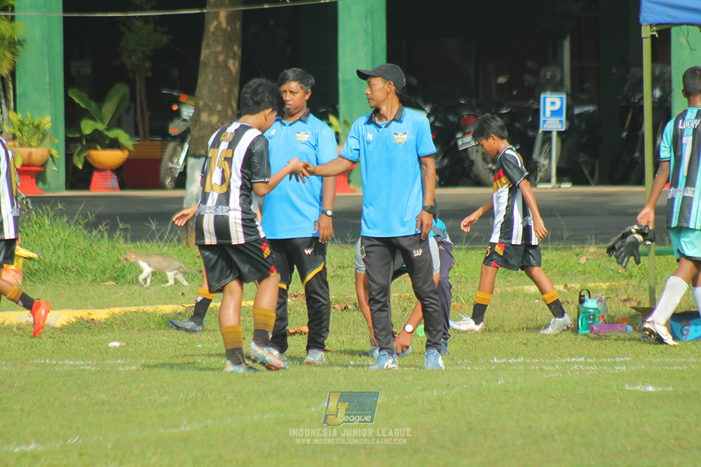 ijl u13 151125 newland fa vs generasi harry saputra 21