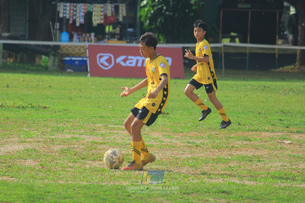ijl u13 151125 newland fa vs generasi harry saputra 21