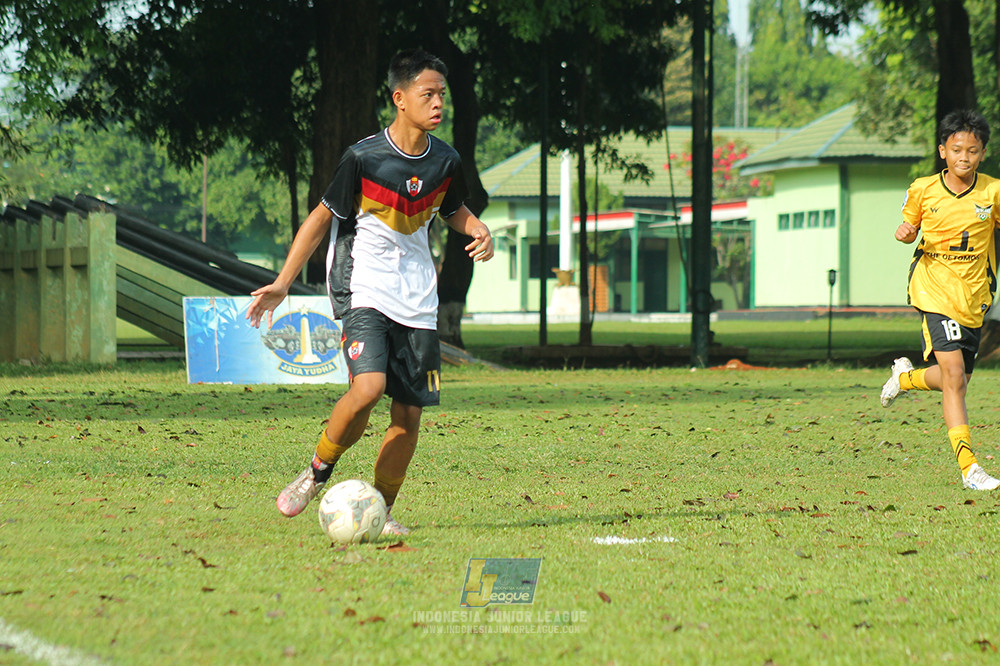 ijl u13 151125 newland fa vs generasi harry saputra 21